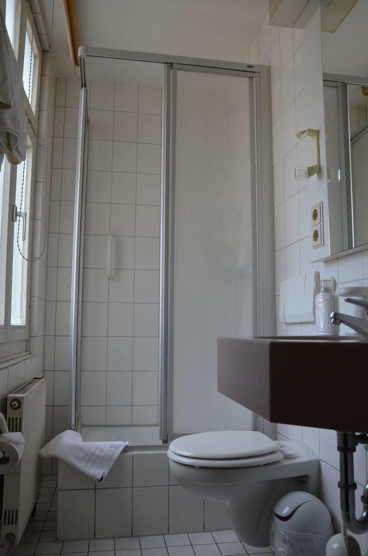 Hotel am Wilhelmsplatz Stuttgart Buitenkant foto